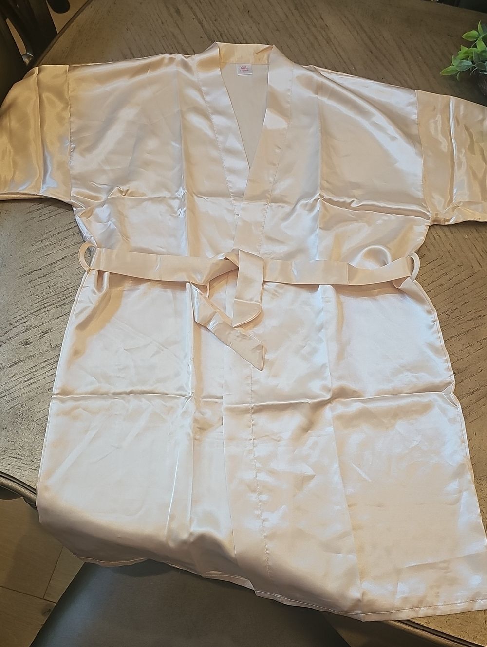 Satin Kimono Robe XXL NWOT